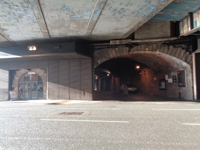 The location of the BM looking across Neville Street where that starts to go under the train station towards City Square (taken Jan 20 2016). The entry/exit to the Dark Arches is seen.