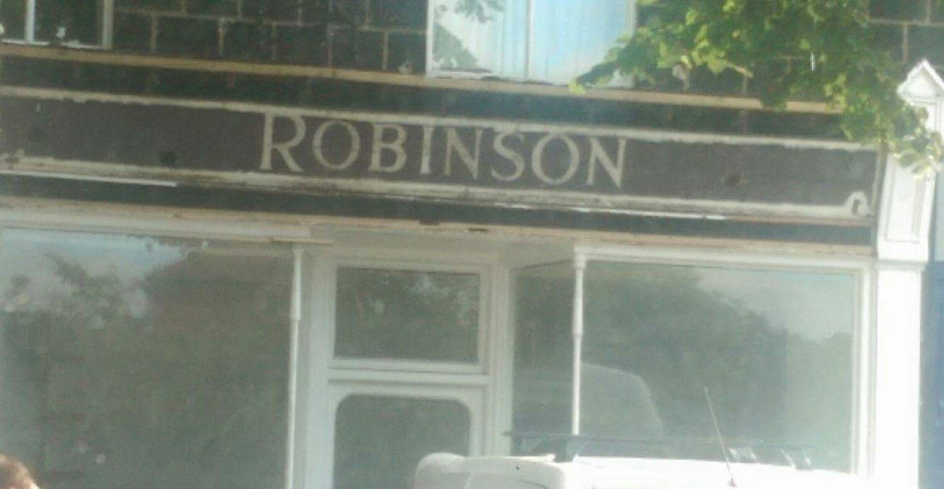 Robinson.png